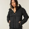 All-weather pufferjas met voering van imitatiebont