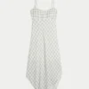 Asymmetrische midi-jurk met asymmetrische zoom Asymmetrische midi-jurk met asymmetrische zoom