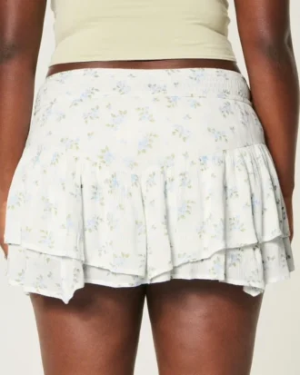Asymmetrische mini-rok met gelaagde zoom