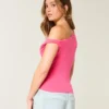 Asymmetrische off-shoulder top Asymmetrische off-shoulder top
