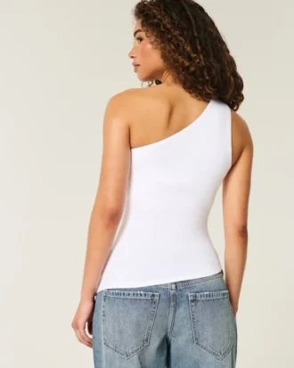 Asymmetrische top met één schouder
