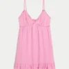 Babydoll-mini-jurk met touwversiering Babydoll-mini-jurk met touwversiering