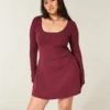 Babydoll-sweatermini-jurk met strik aan de achterkant