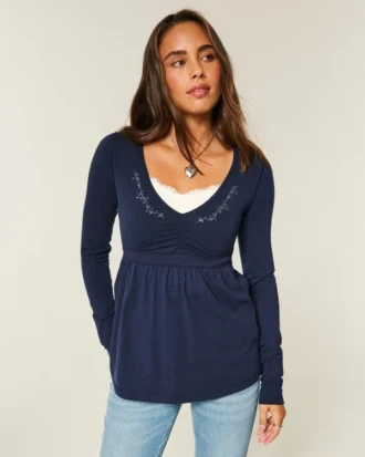 Babydoll-top met lange mouwen en geplooide buste