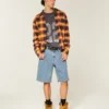 Baggy denim short met geborduurd logo Baggy denim short met geborduurd logo