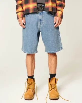 Baggy denim short met geborduurd logo