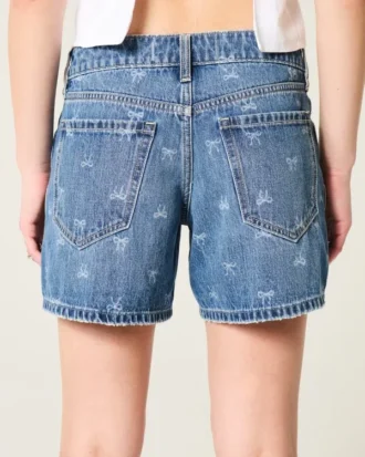 Baggy denim short met lage taille en strikpatroon