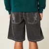 Baggy denim short met tijgerprint Baggy denim short met tijgerprint