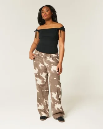 Baggy jeans met lage taille en koeienprint