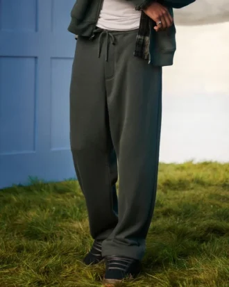 Baggy joggingbroek met slangengrafiek