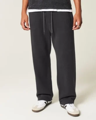 Baggy joggingbroek met slangengrafiek