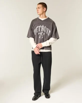 Baggy joggingbroek met spinborduursel