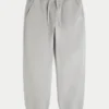 Baggy joggingbroek met trekkoord Baggy joggingbroek met trekkoord