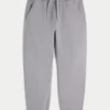 Baggy joggingbroek met trekkoord Baggy joggingbroek met trekkoord