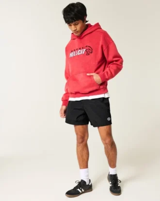 Baggy voetbalshort tot halverwege het bovenbeen