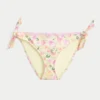 Bikini-broekje met gestikte zijbandjes