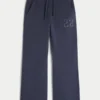 Bootcut joggingbroek met cijferprint Bootcut joggingbroek met cijferprint