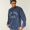 Boxy Heavyweight Long-Sleeve New York State Graphic Tee Boxy Heavyweight Long-Sleeve New York State Graphic Tee
