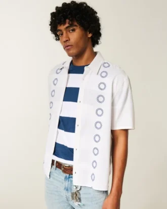 Boxy shirt met korte mouwen en borduursels