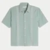 Boxy shirt met korte mouwen en borduursels Boxy shirt met korte mouwen en borduursels