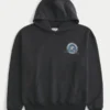 Boxy University of North Carolina Tar Heels Graphic Hoodie Boxy University of North Carolina Tar Heels Graphic Hoodie