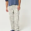 Camo baggy jeans