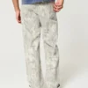 Camo baggy jeans