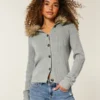 Cardigan met capuchon en nepbontrand