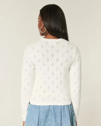 Cardigan met ronde hals en oogjes