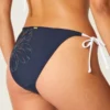 Cheeky bikinibroekje met strik aan de zijkant