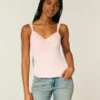 Chiffon tanktop met kanten rand Chiffon tanktop met kanten rand