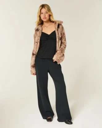 Chiffon tanktop met kanten rand