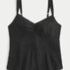 Chiffon tanktop met kanten rand Chiffon tanktop met kanten rand
