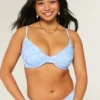 Curvy beugel-plunge bikinitop Curvy beugel-plunge bikinitop