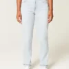 Curvy high-rise lichtgewassen rechte jeans Curvy high-rise lichtgewassen rechte jeans