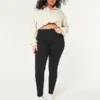 Curvy hoge zwarte jeanslegging Curvy hoge zwarte jeanslegging