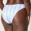 Curvy hoog uitgesneden hooggetailleerd geribbeld cheeky bikinibroekje
