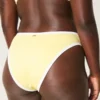 Curvy hoog uitgesneden hooggetailleerd geribbeld cheeky bikinibroekje