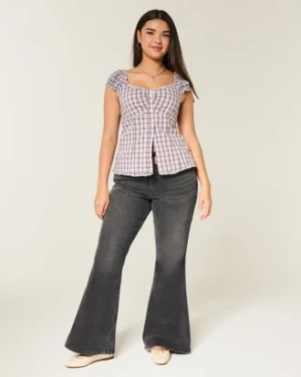 Curvy hooggetailleerde gewassen zwarte flare jeans