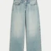 Curvy laag uitgesneden lichtgewassen baggy jeans