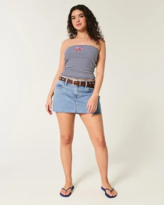 Curvy laag uitgesneden mini-rokje van medium gewassen denim
