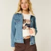 Denim jasje met nepbontrand Denim jasje met nepbontrand