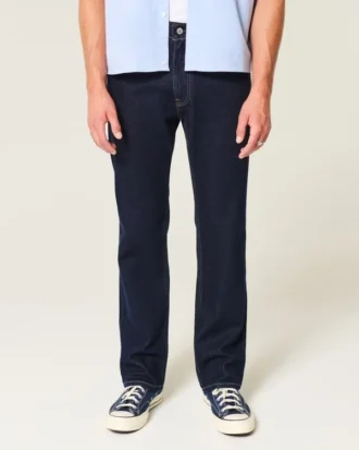 Donkere rechte jeans