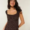 Easy satijnen babydolltop met strik Easy satijnen babydolltop met strik