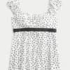 Easy satijnen babydolltop met strik Easy satijnen babydolltop met strik