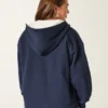 Faux fur gevoerde fleece vest zonder sluiting Faux fur gevoerde fleece vest zonder sluiting
