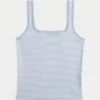 Geribbelde naadloze stof tanktop met vierkante hals Geribbelde naadloze stof tanktop met vierkante hals
