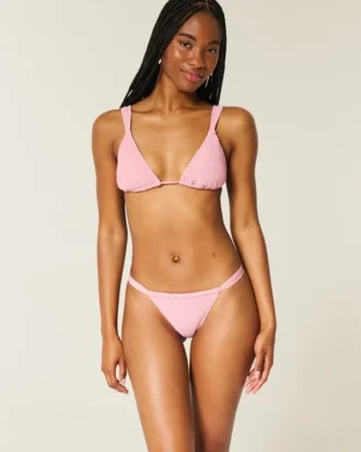 Gesmokte Cheekiest bikinibroekje met hoge beenuitsnijding Gesmokte Cheekiest bikinibroekje met hoge beenuitsnijding