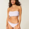 Gesmokte taille, hoog uitgesneden cheekiest bikinibroekje