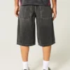 Gewassen zwarte denim korte broek Gewassen zwarte denim korte broek